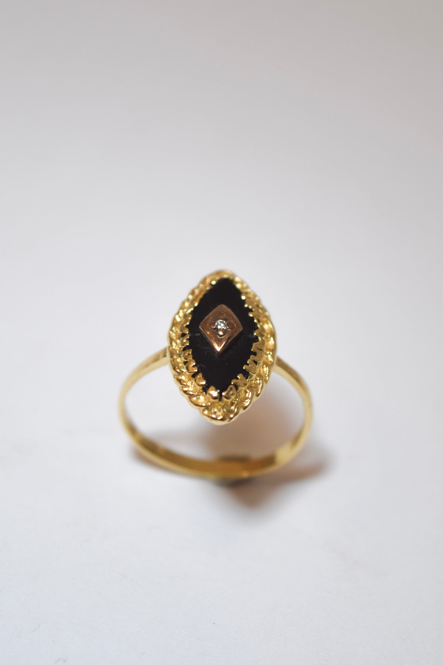 Ring with diamond
